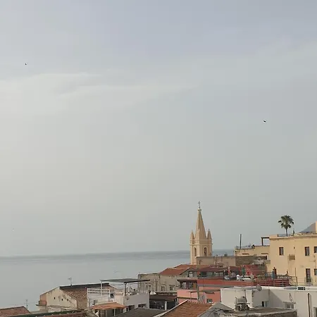 Casa Agave بيت ضيافة ليباري